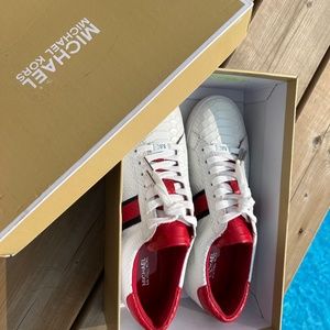 Michael Kors Irving Stripe Lace Up Embossed Leather Sneakers Training Shoes